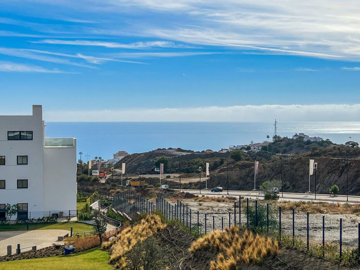 b98le8d7m9k3degpefzhs0lif8u4xzvzhwxtmggyekxx9