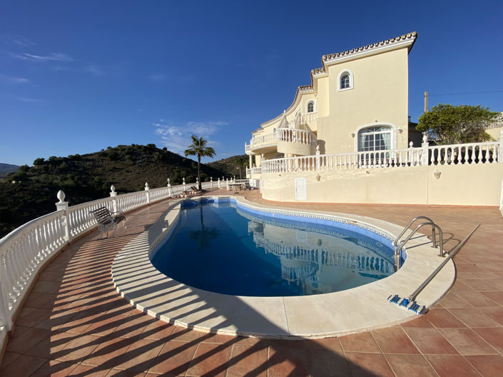 Image No.20-5 Bed Villa for sale