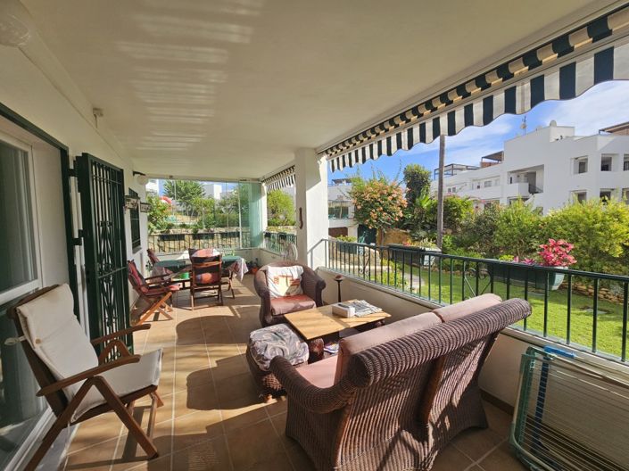 Image No.1-3 Bed Property for sale