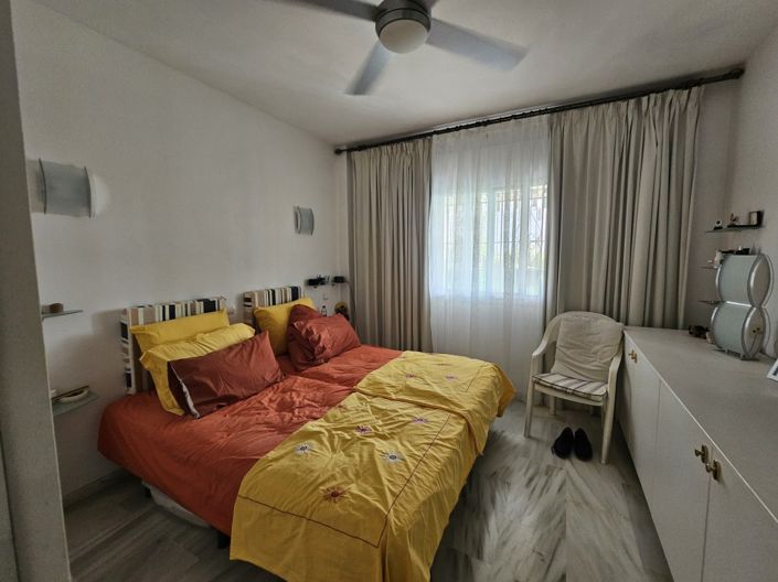 Image No.9-3 Bed Property for sale