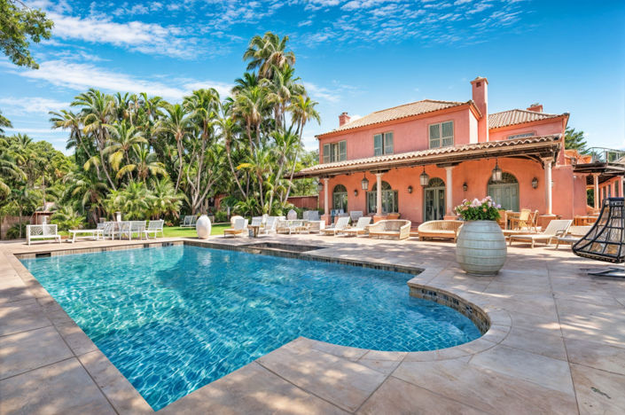 Image No.1-6 Bed Villa for sale