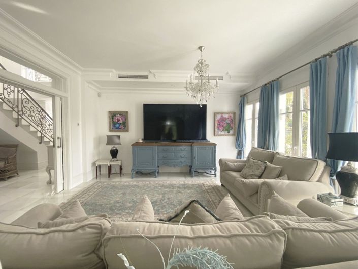 Image No.10-Villa de 13 chambres à vendre à Marbella