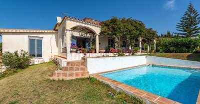 front villa