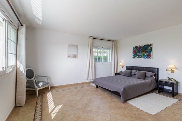 Image No.5-Villa de 5 chambres à vendre à Benahavis