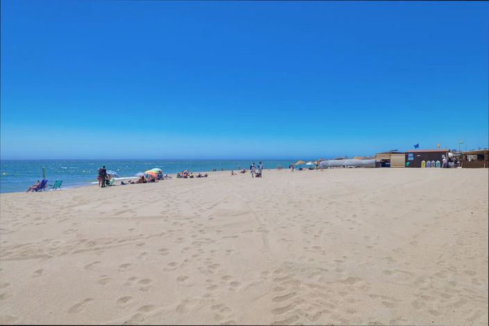 Image No.19-3 Bed Apartment for sale