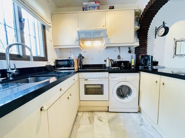 Image No.8-Appartement de 2 chambres à vendre à Riviera del Sol