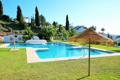 pool