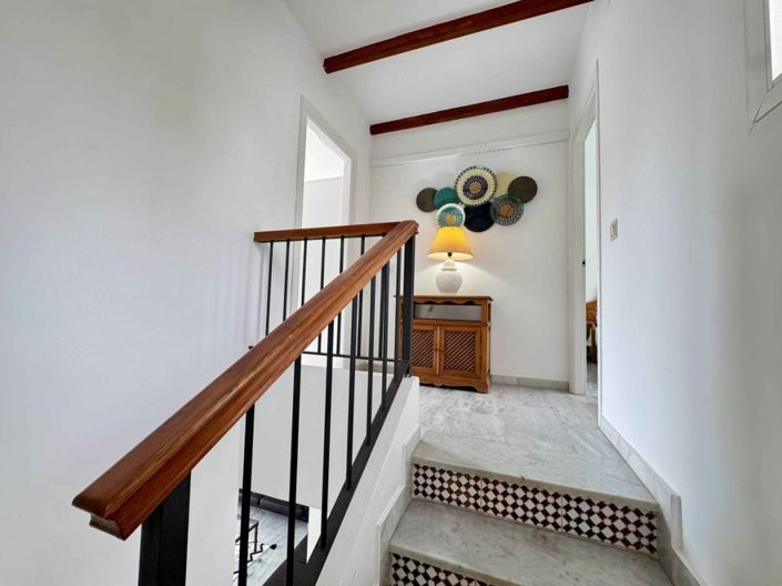 Image No.19-2 Bed Townhouse for sale