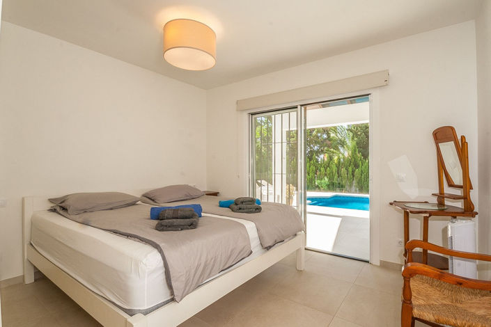 Image No.5-5 Bed Villa for sale