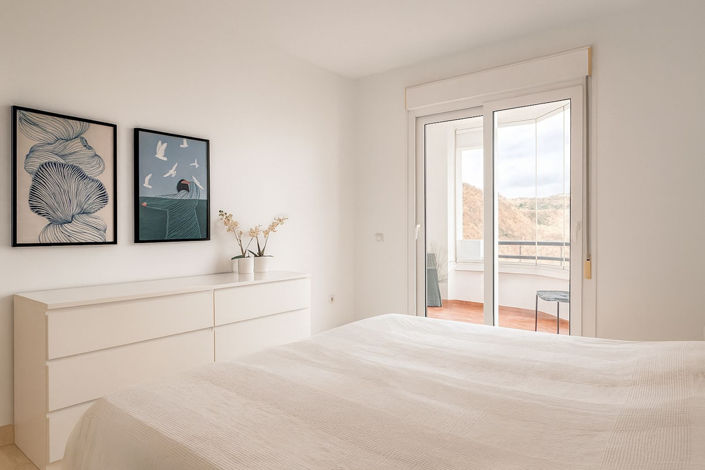 Image No.13-3 Bed Apartment for sale