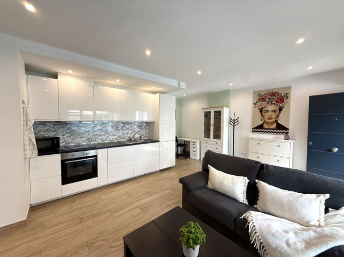 Image No.10-1 Bed Apartment for sale