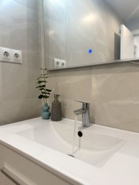 bathroom (3)