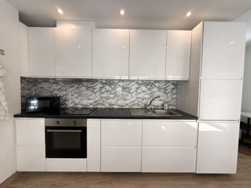 b98le8d7m9k3degpefzhs0lif8u4xzvzhwxtmggyekxx9