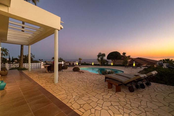 Image No.7-Villa de 4 chambres à vendre à Benalmadena