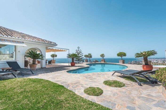 Image No.5-Villa de 4 chambres à vendre à Benalmadena