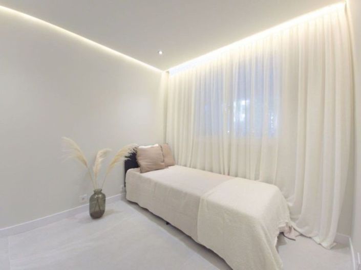 Image No.14-3 Bed Apartment for sale