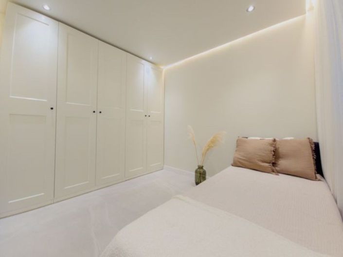 Image No.9-3 Bed Apartment for sale