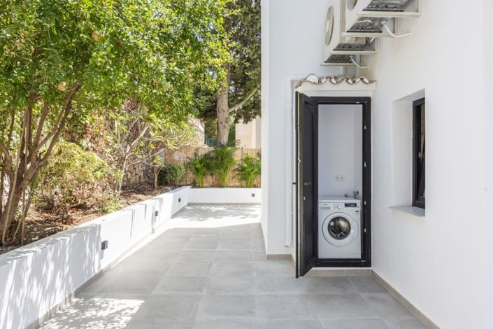 Image No.16-3 Bed Villa for sale