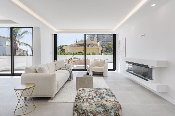 Image No.3-3 Bed Villa for sale