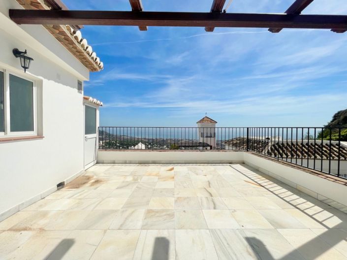 Image No.1-3 Bed Property for sale