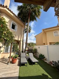 outside (7)