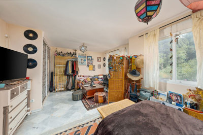 b98le8d7m9k3degpefzhs0lif8u4xzvzhwxtmggyekxx9