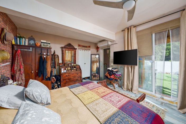 Image No.9-3 Bed Semi-Detached for sale