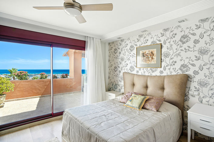 Image No.5-3 Bed Townhouse for sale