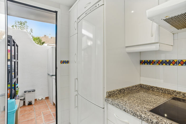 Image No.15-3 Bed Townhouse for sale