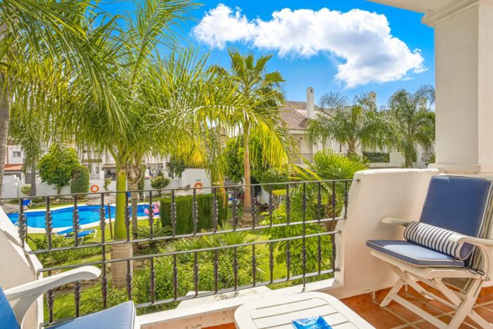 Image No.2-Maison de ville de 3 chambres à vendre à Marbella