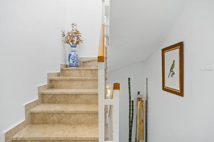 Image No.20-3 Bed Townhouse for sale