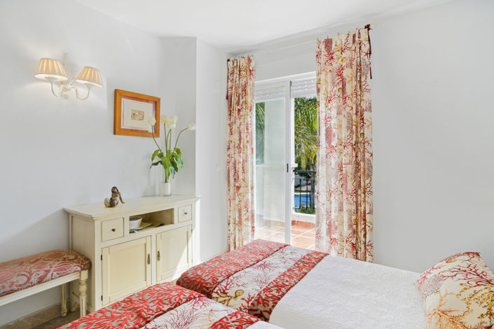 Image No.8-3 Bed Townhouse for sale