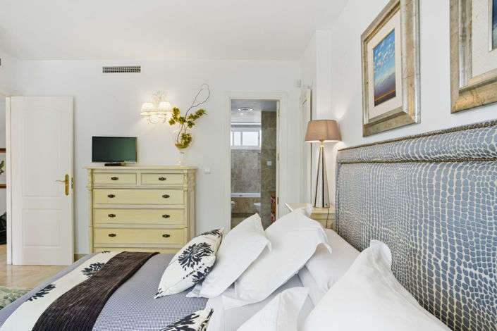 Image No.9-3 Bed Townhouse for sale