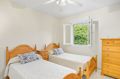 b98le8d7m9k3degpefzhs0lif8u4xzvzhwxtmggyekxx9