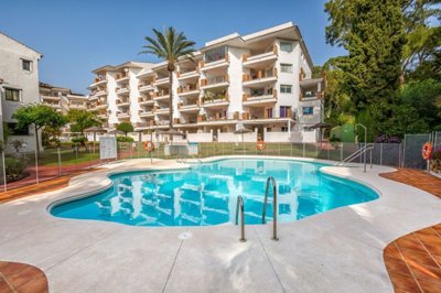 pool (1)