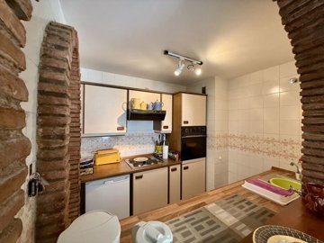 kitchen (1)