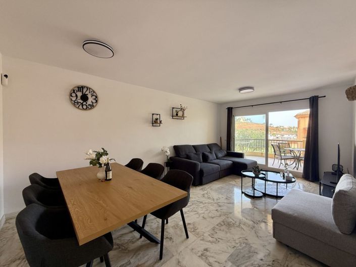 Image No.1-2 Bed Apartment for sale