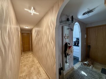 corridor (2)