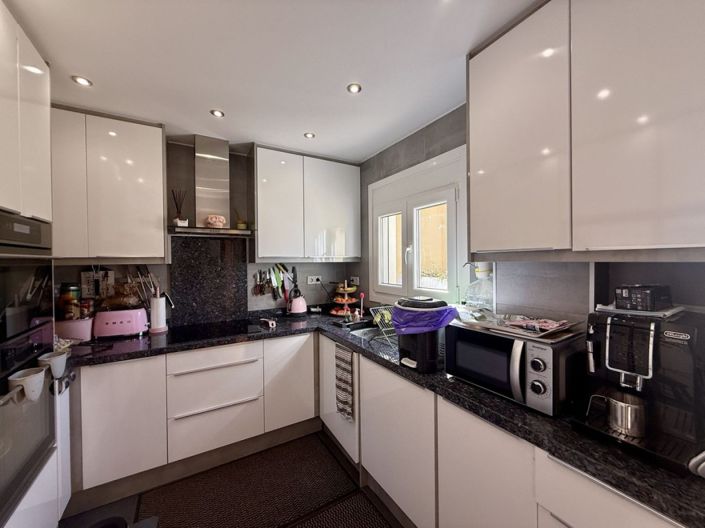 Image No.15-3 Bed Penthouse for sale