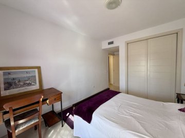 bedroom (1)