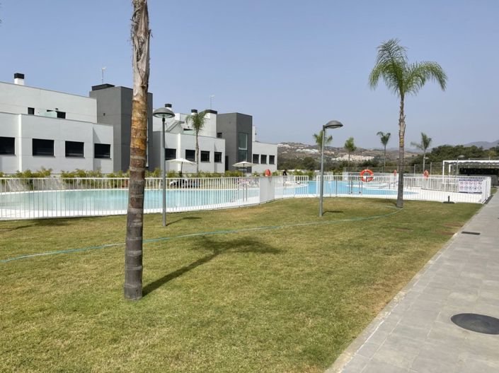 Image No.14-2 Bed Apartment for sale