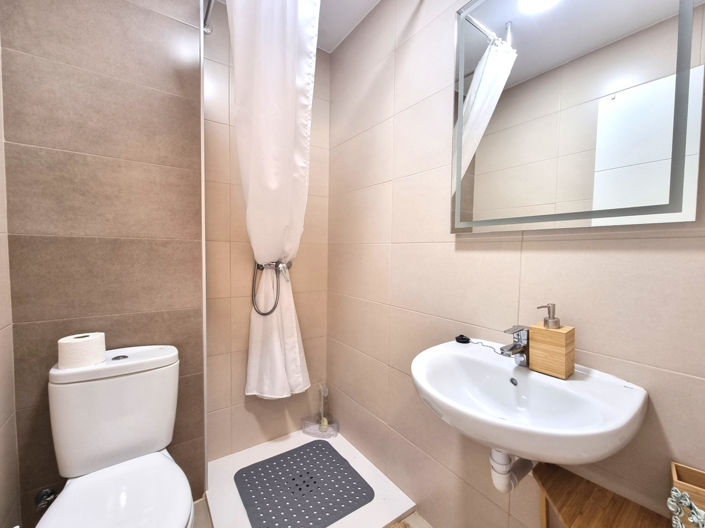 Image No.12-2 Bed Apartment for sale