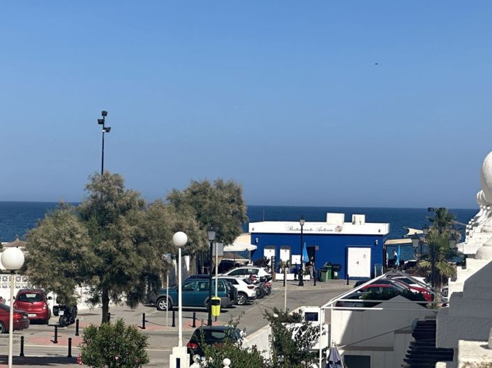 Image No.15-4 Bed Townhouse for sale