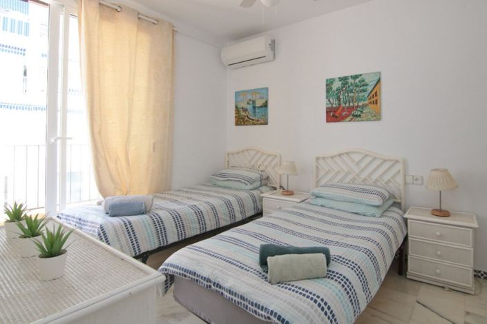 Image No.6-4 Bed Townhouse for sale