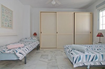 bedroom (2)