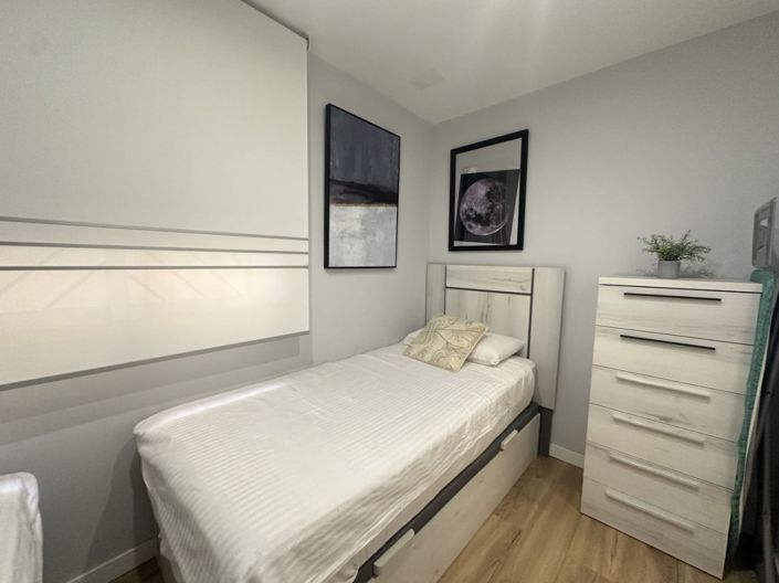 Image No.13-2 Bed Apartment for sale