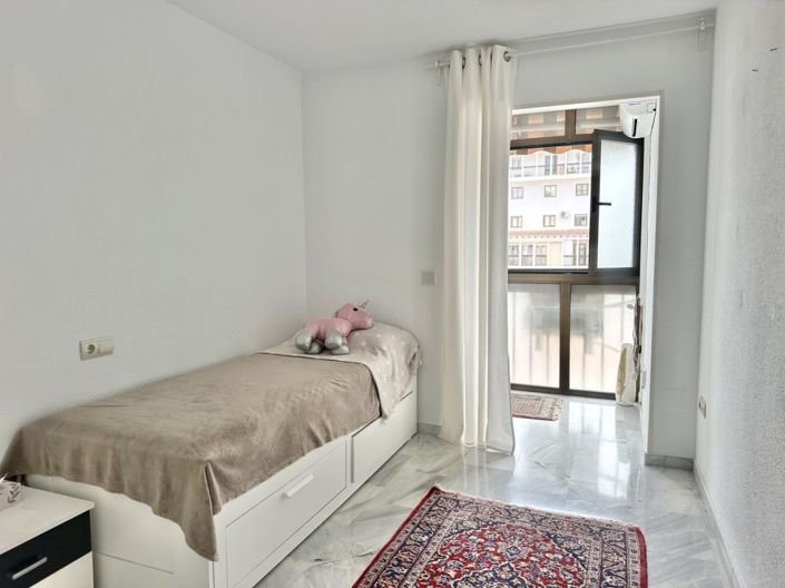 Image No.14-3 Bed Apartment for sale