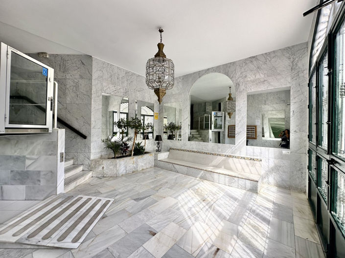 Image No.20-3 Bed Apartment for sale