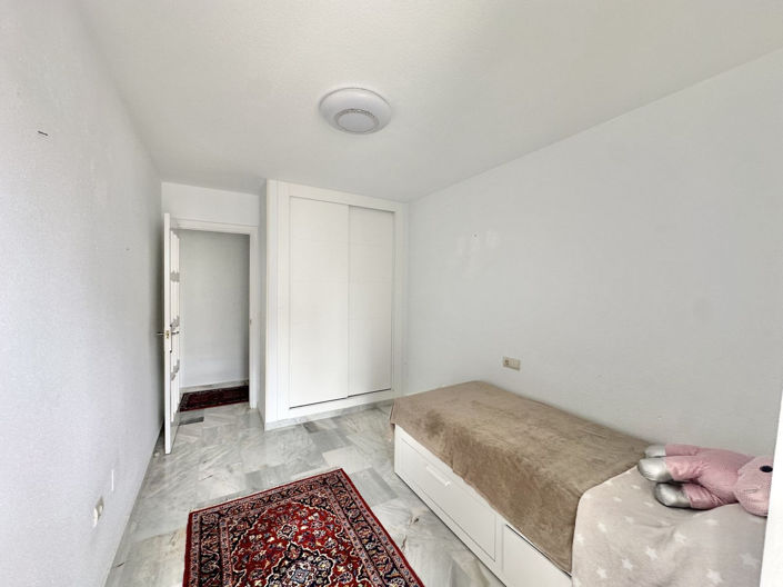 Image No.8-3 Bed Apartment for sale