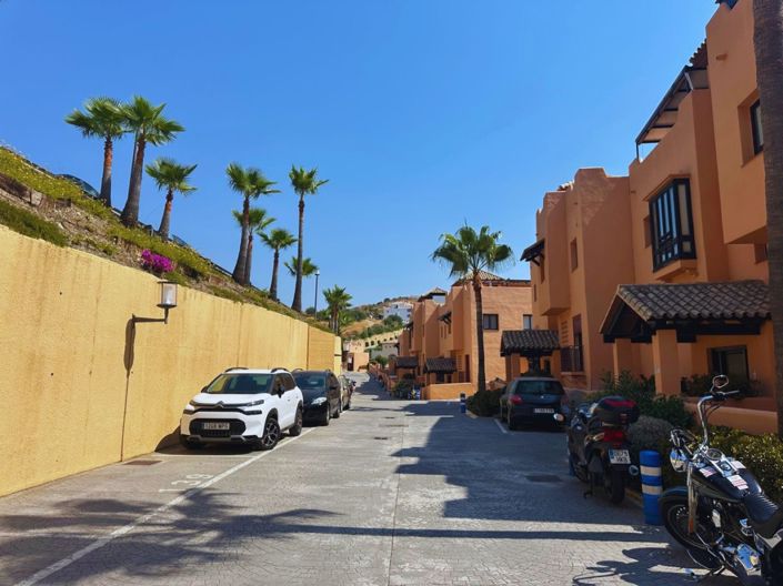 Image No.16-2 Bed Apartment for sale